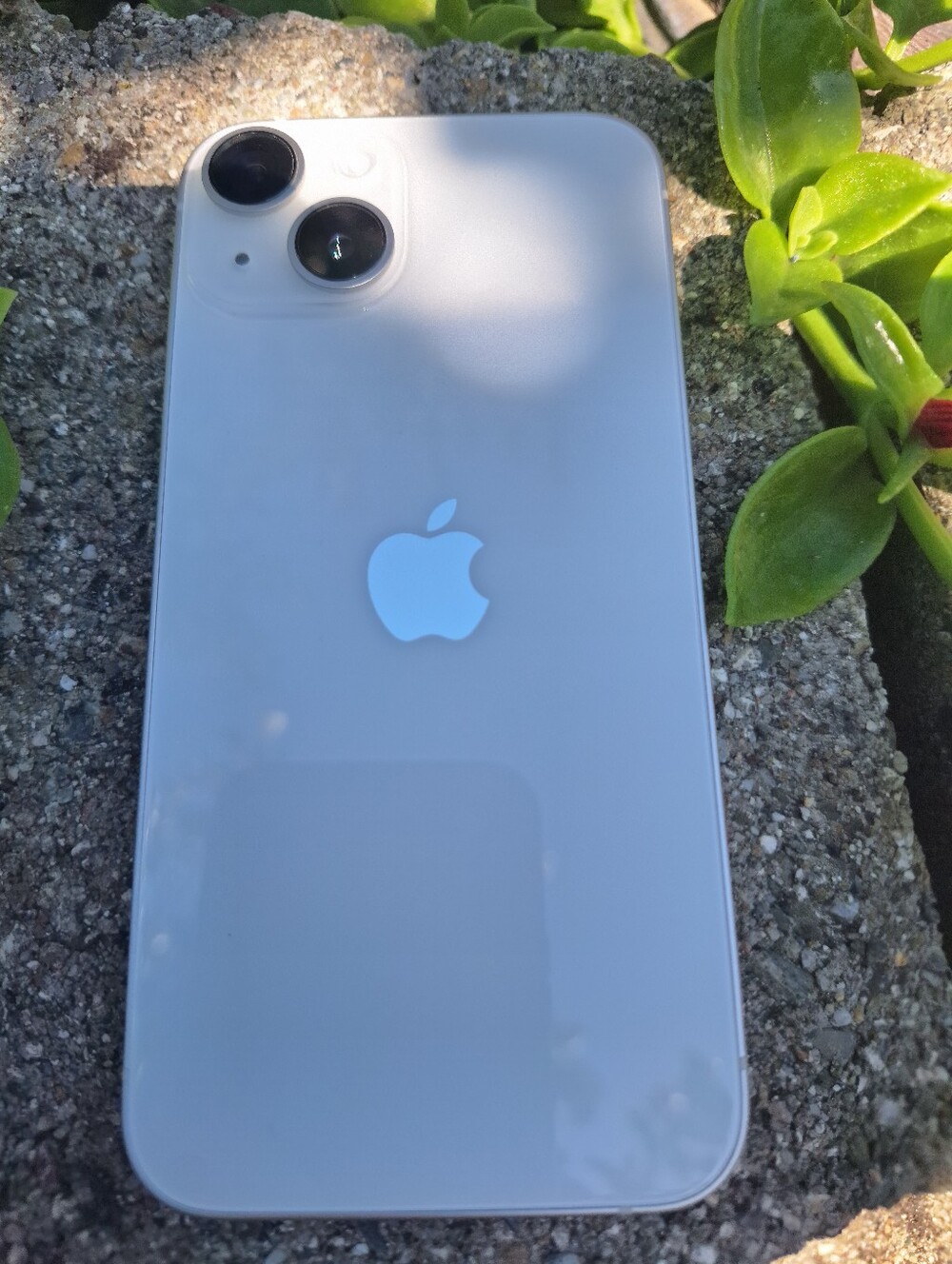 I Phone  14 Mint Condition - Picture 3 of 7
